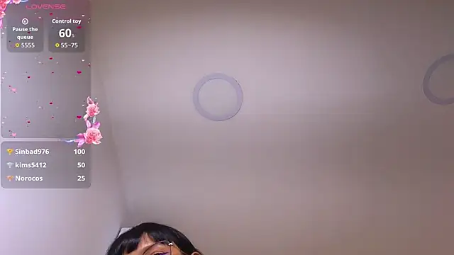 Cherry_Vixen_ 现场XXX聊天
