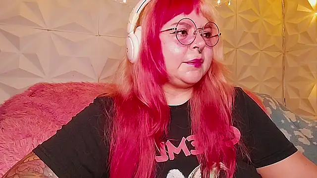 Satyn_doll Adlı Modelin Canlı XXX Sohbeti