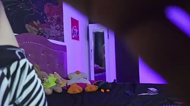 Laramucci 라이브 XXX 채팅