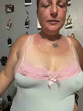 sweetkacibaby's Live XXX Chat