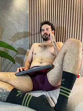 Chatroom XXX en direct de Adrian_SITH