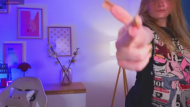 XXX chat uživo modela evangel1ne