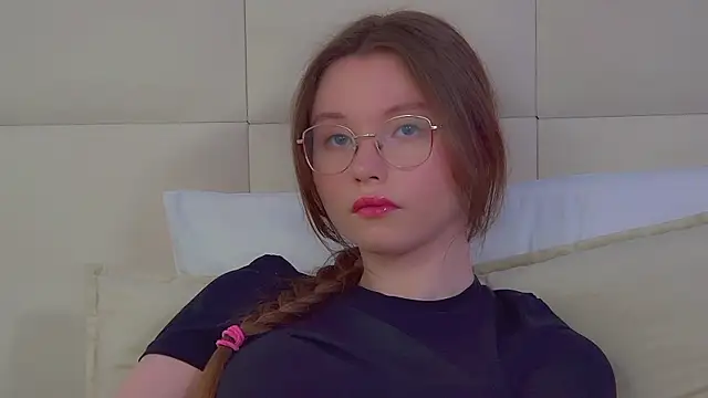 KeiraAsti – Naživo XXX chat