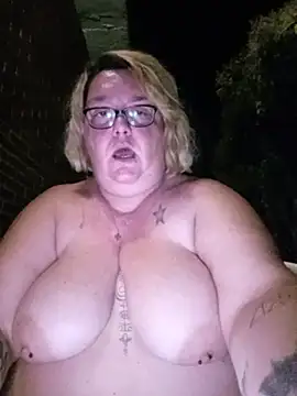 diosacurvy1984's Live XXX Chat