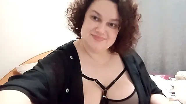 QueenGenra's Live XXX Chat
