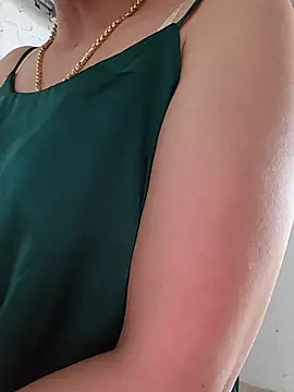Ana_baby01 即時 XXX 聊天