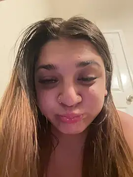 treasurebabii Chat XXX live
