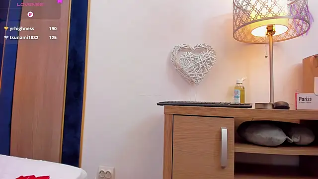 tenny_shy Live XXX-chat
