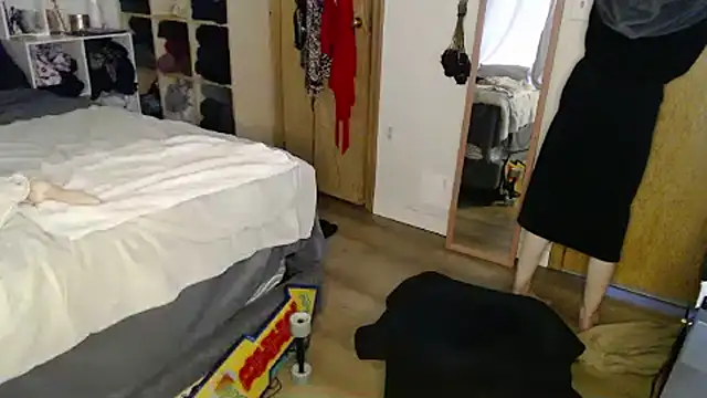צ'אט XXX בשידור חי של aurora_rayx