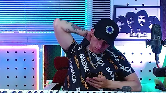 Chatroom XXX en direct de Godofcumxxx