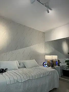 ava_blue Adlı Modelin Canlı XXX Sohbeti
