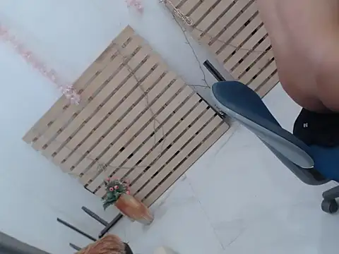 sweet_yummy69 网络视讯表演