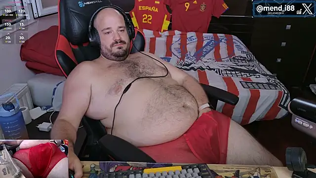 menditeta1 élő XXX-chatje