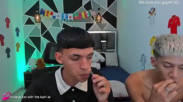 Juan_Nd_Steven – Naživo XXX chat
