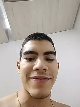 Chat XXX ao vivo de Sebastian_Vega