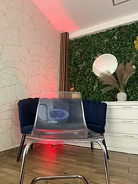 sisi_von_dee Chat XXX live