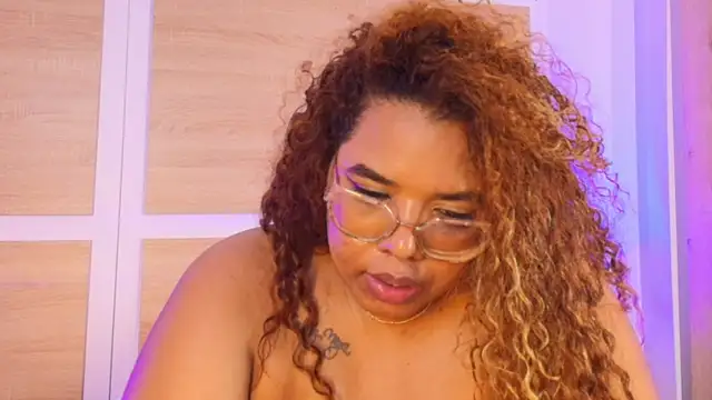 Chat XXX ao vivo de Your_big_ebony_goddness
