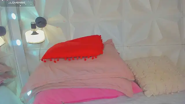 cute_latinaxxx Live XXX Chat