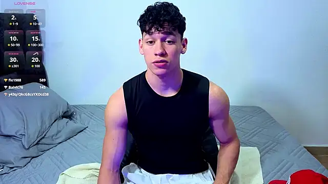 Pokazy przed kamerką – Luke_Muscle