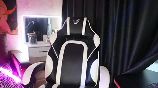 Kitty_goth's Live XXX Chat