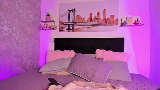 SofiaLujan_'s Live XXX Chat