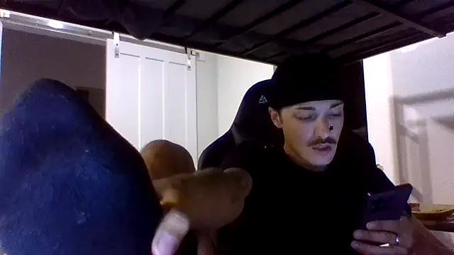 Chatroom XXX en direct de Jbenz420