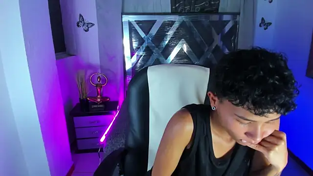 nova_sex01: απευθείας συνομιλία ΧΧΧ