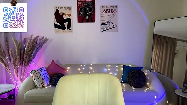 LinaMour 现场XXX聊天