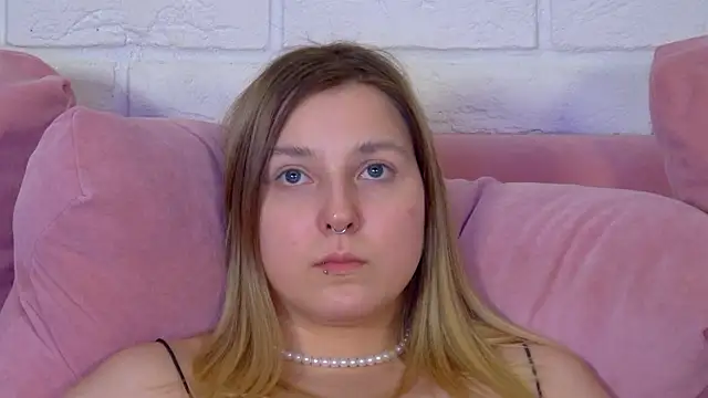 TinnaBurton's Live XXX Chat