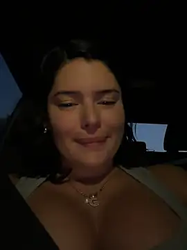 Chatroom XXX en direct de mangolini_parrocini