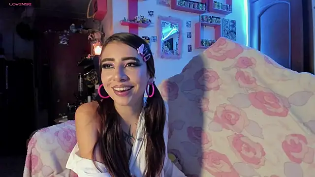 Rebecahart's Live XXX Chat