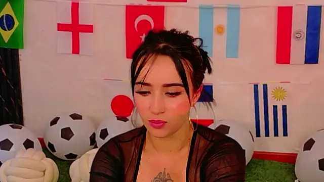 EmmyEvans1's Live XXX Chat