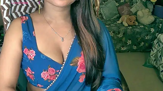 Cute-Tara Adlı Modelin Canlı XXX Sohbeti