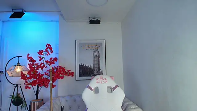 Veronica_miiller 现场XXX聊天