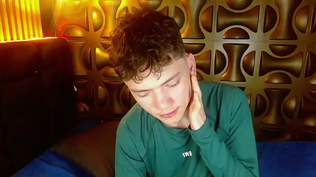 cruz_dante XXX чат на живо