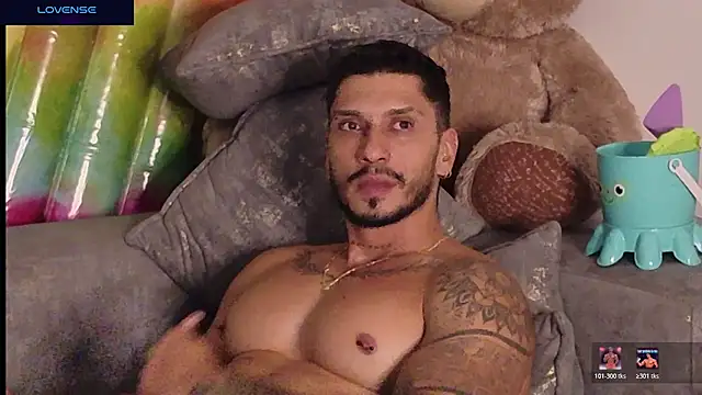Seth_Vegaa Live XXX-Chat
