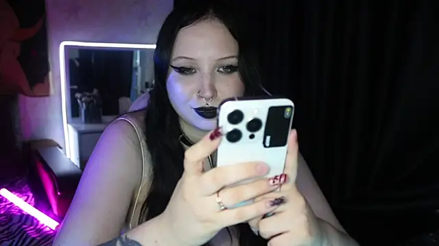 Kitty_goth's Live XXX Chat