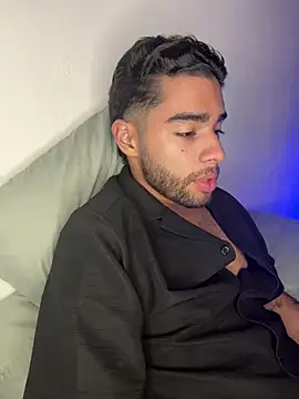 AlejandroGreco 现场XXX聊天