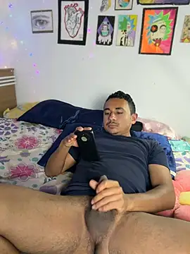 צ'אט XXX בשידור חי של Simone_Miller