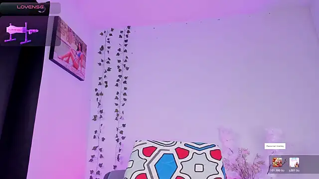 SelenaStonne 现场XXX聊天