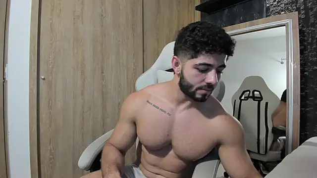 Thiago_morettiのライブXXXチャット