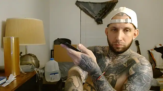 bobbybacala91's Webcam Show