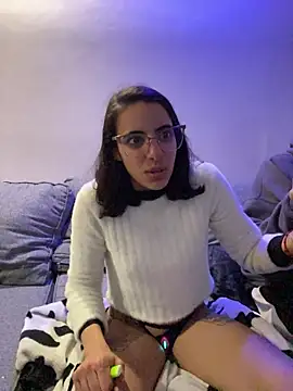 Poison_Ivy_29's Live XXX Chat