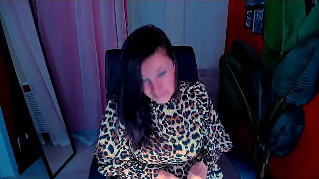 AnaMills Live XXX Chat
