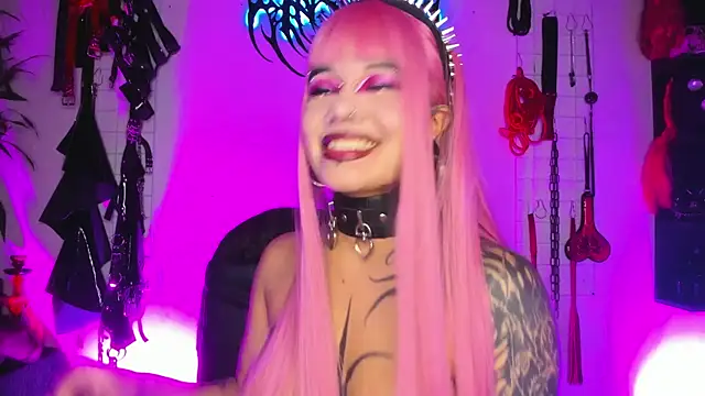 irregular_fetish_'s Live XXX Chat