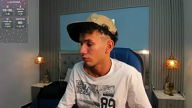 Czat XXX na żywo – JDWhite18