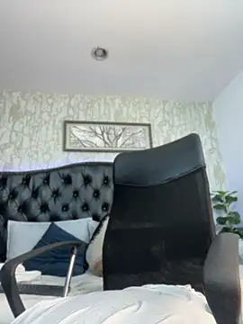 Lander_Cruz live XXX chat