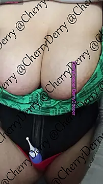 CherryDerry 即時 XXX 聊天