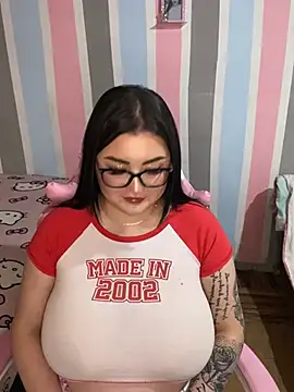 Madiiison333 Chat XXX in diretta