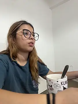 baddieasiantv's Live XXX Chat